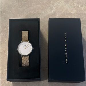 Daniel Wellington Link Watch, Gold